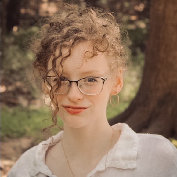 Meet your posher, Mary Louise! - Picture 3 of 6